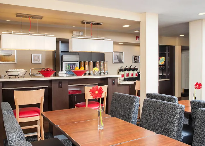Towneplace Suites Indianapolis Park 100