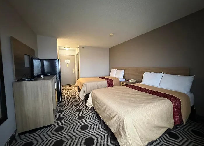 Relax Inn & Suites